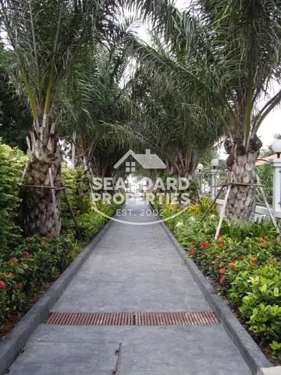 View talay6 condominium juristic area