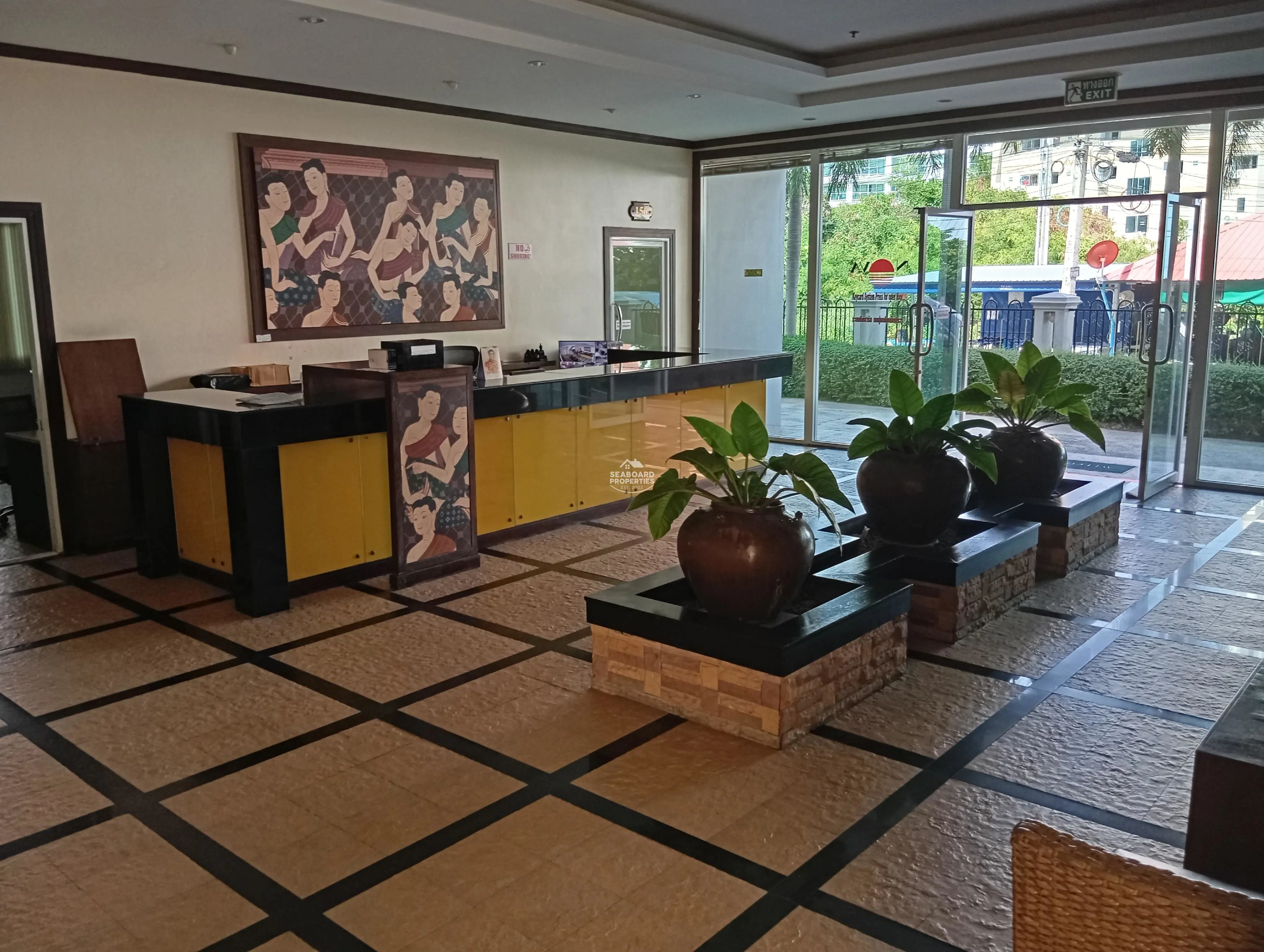 Nova Atrium Condominium Hallway