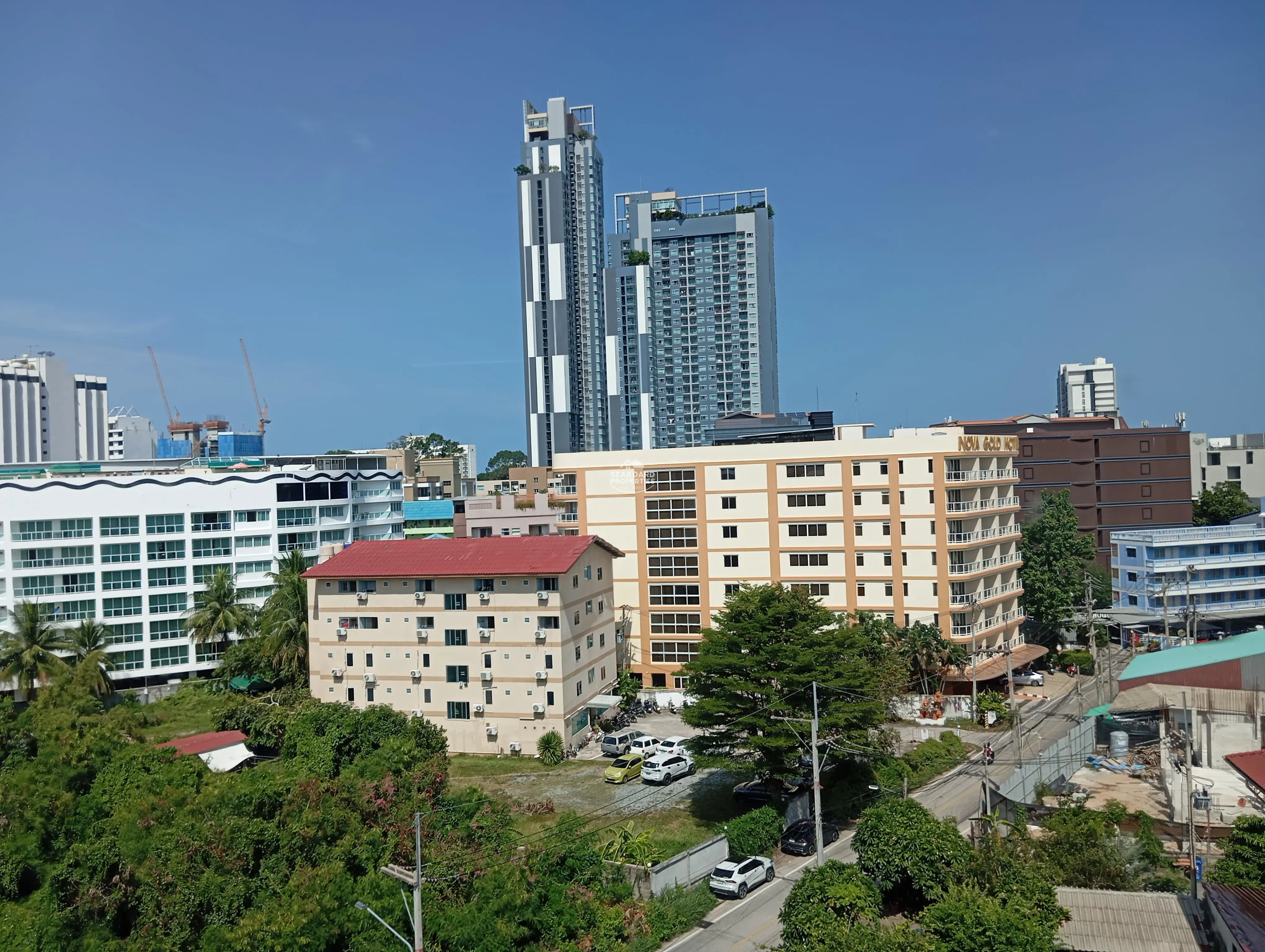Nova Atrium Condominium City View Balcony