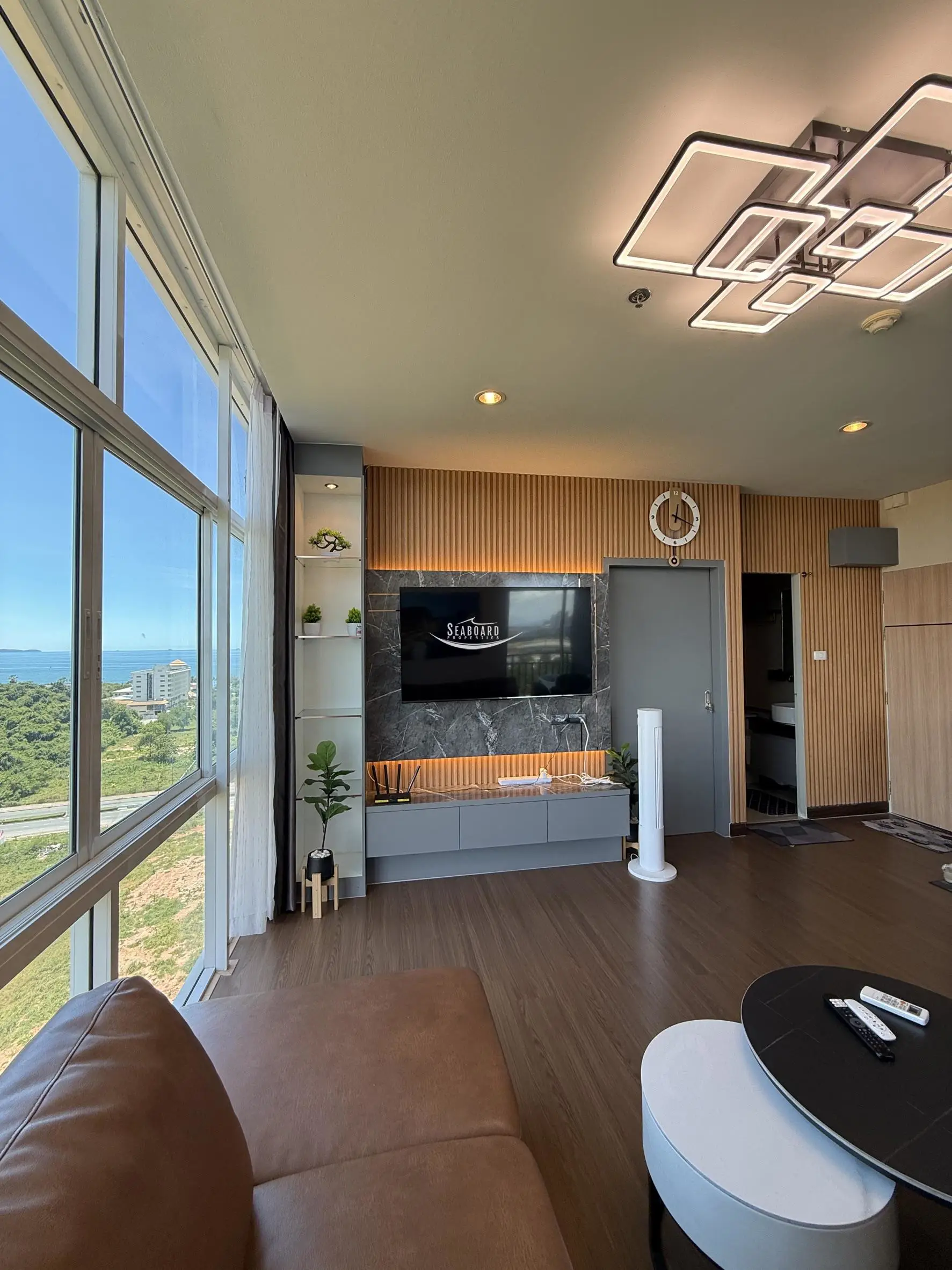 The Twin Tower Condominium for rent in Jomtien 