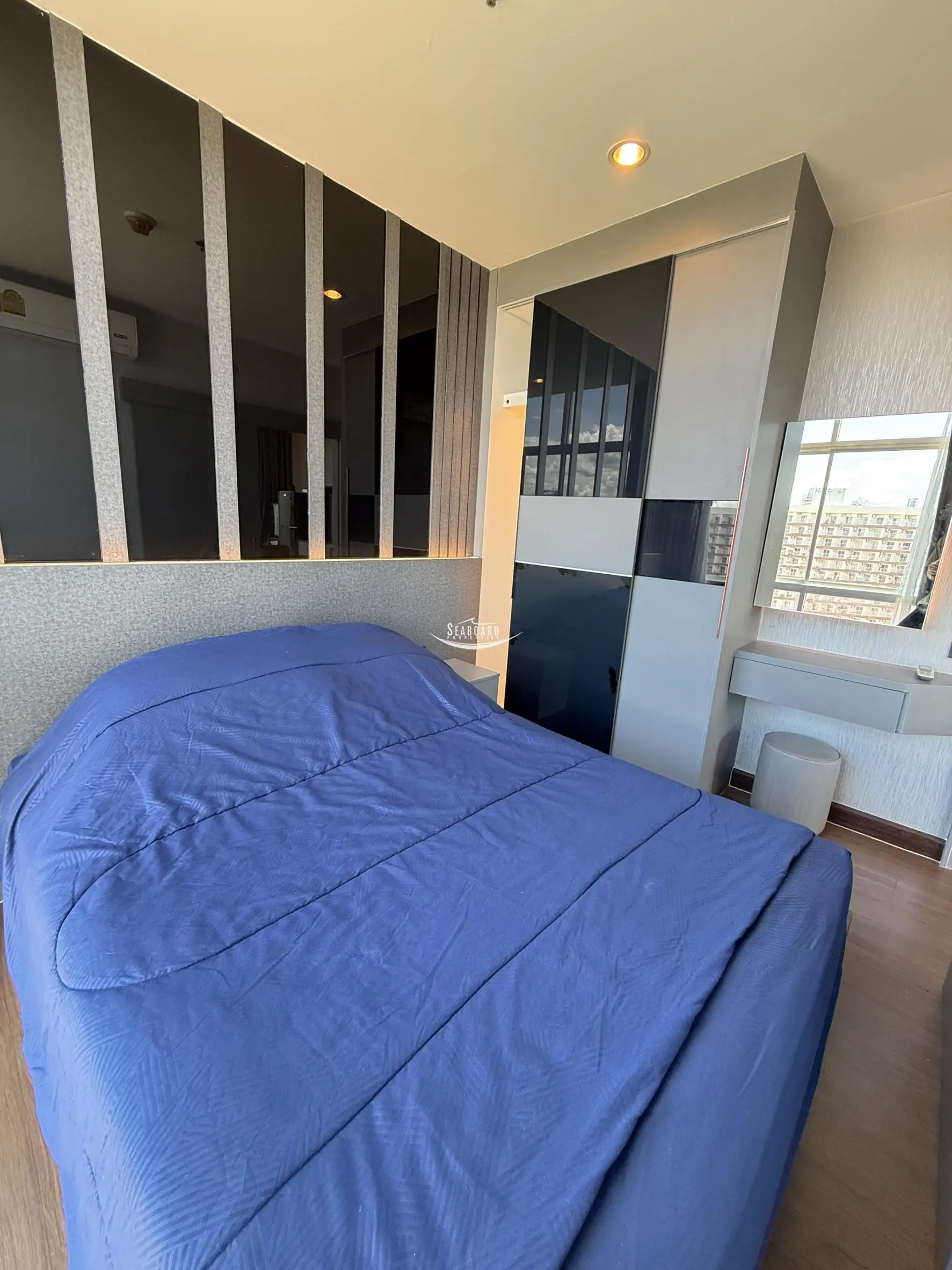 The Twin Tower Condominium for rent in Jomtien 