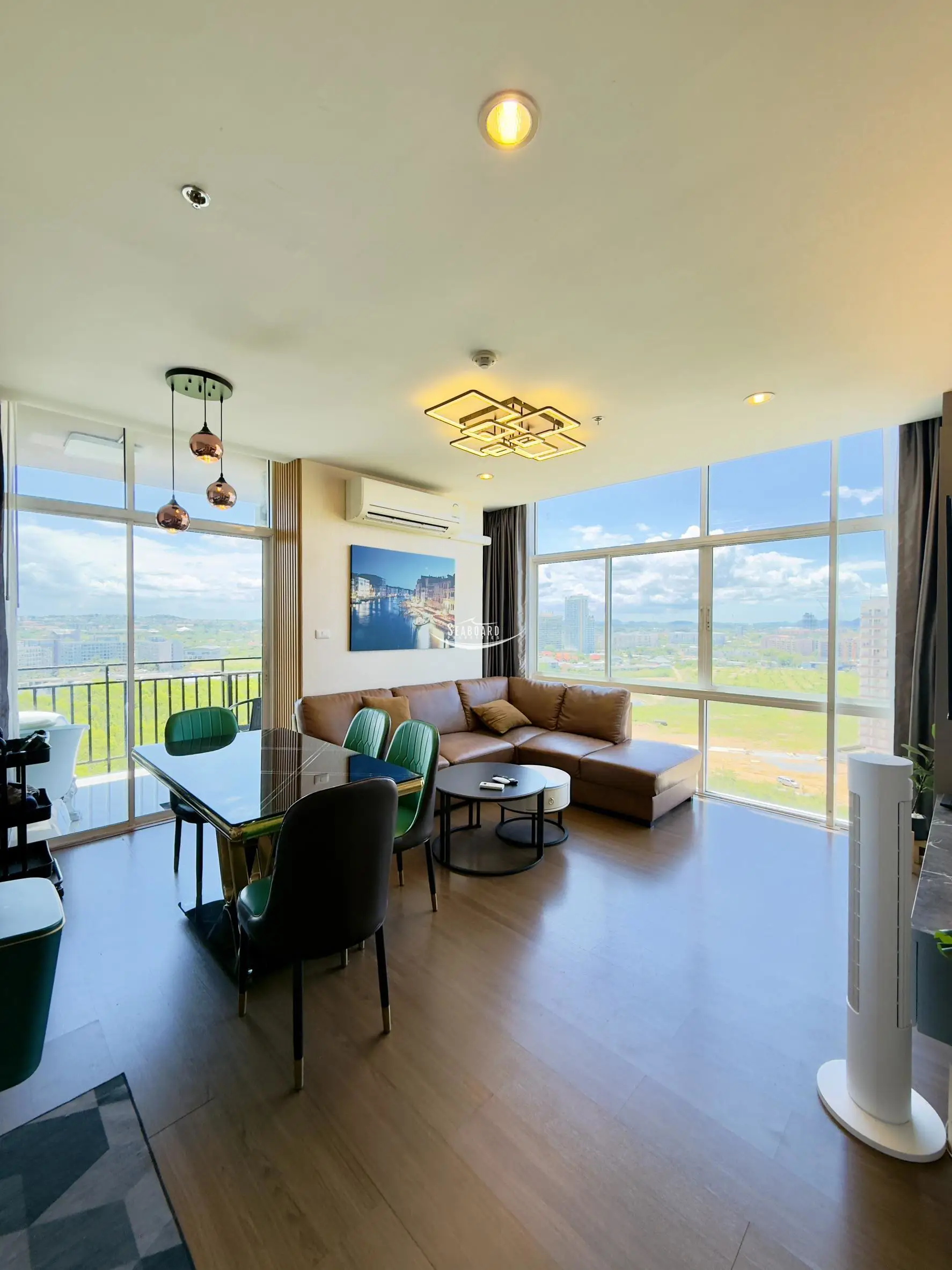 The Twin Tower Condominium for rent in Jomtien 