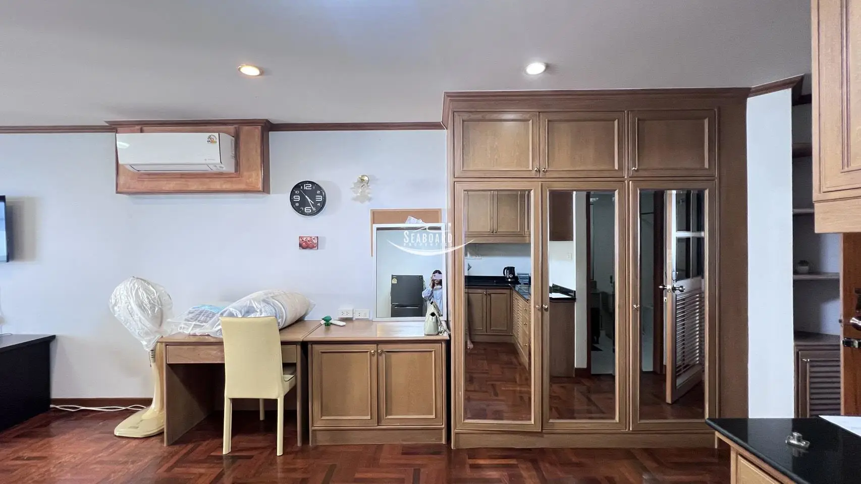 Park Beach Condominium For Rent  in Wongamat Beach