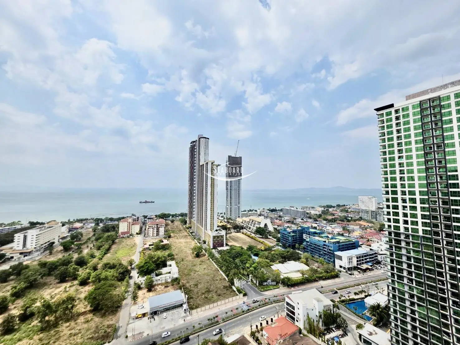 The Twin Tower Condominium for rent in Jomtien 