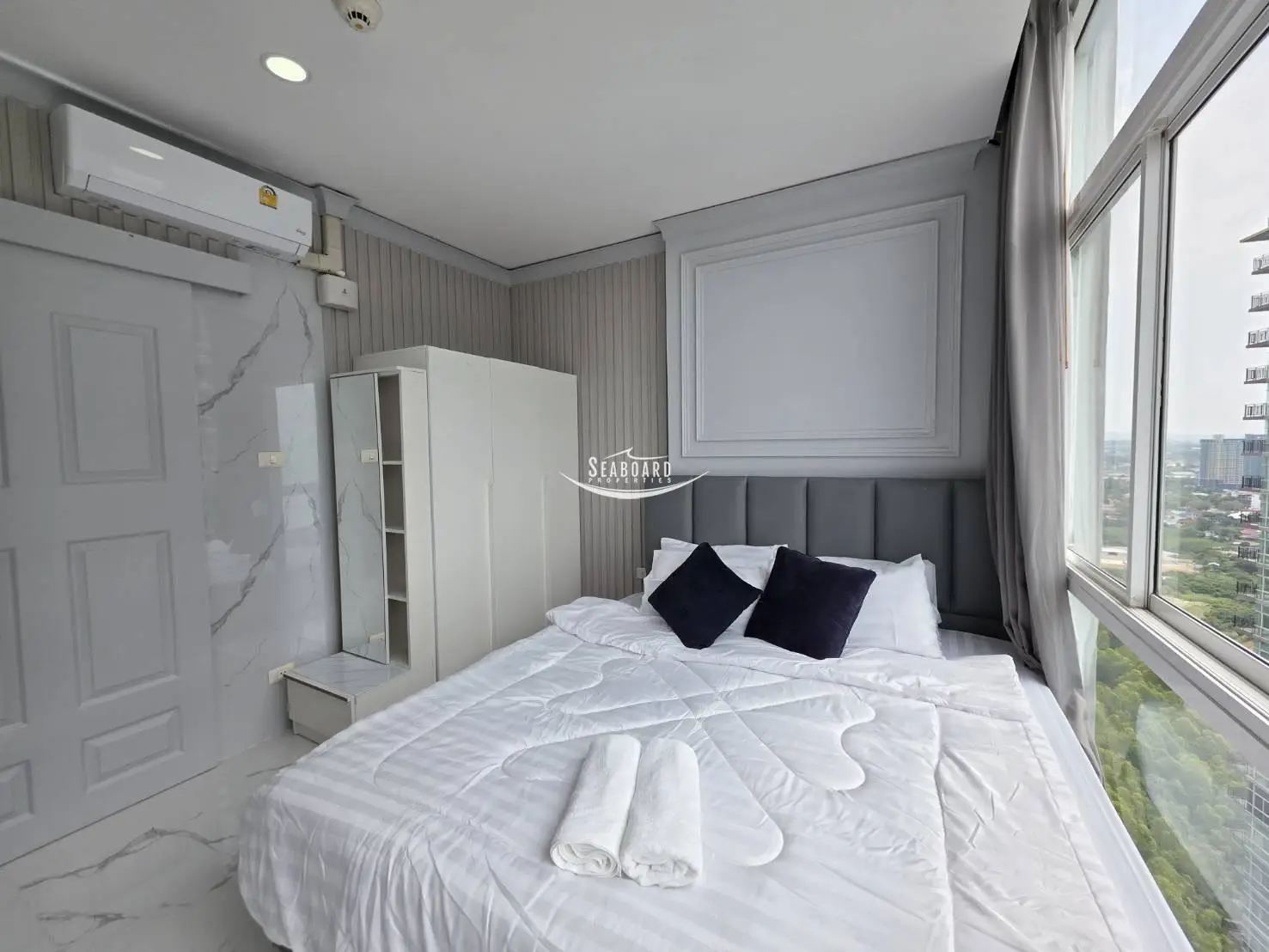 The Twin Tower Condominium for rent in Jomtien 