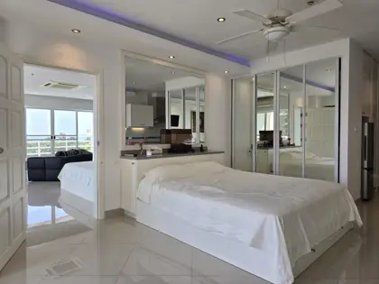 Pattaya Seaside Apartment Sale