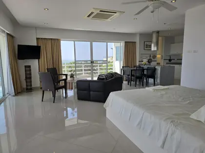 Seaside Condo Pattaya