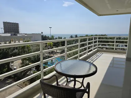 View Talay 7 Condo Balcony