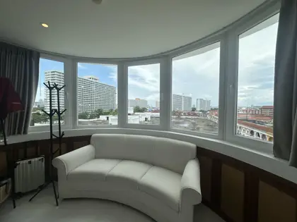 Jomtien Complex Condo Sale
