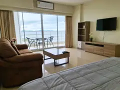 View Talay 7 Beachfront Condominium for Rent in Jomtien