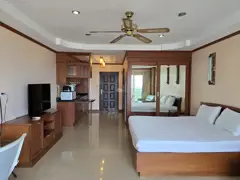 View Talay 7 Beachfront Condominium for Sale in Jomtien