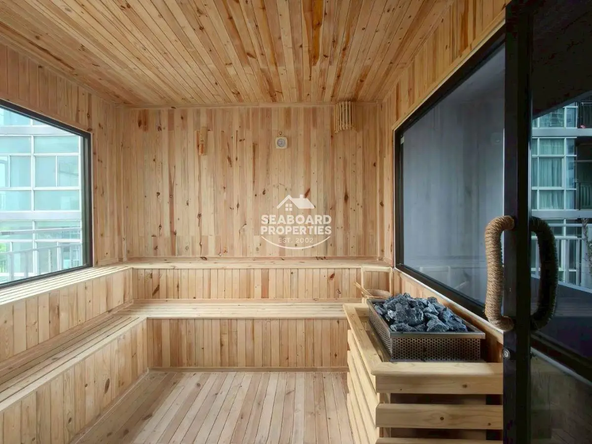 The Twin Tower Condominium Jomtien - Relaxing Private Sauna Room