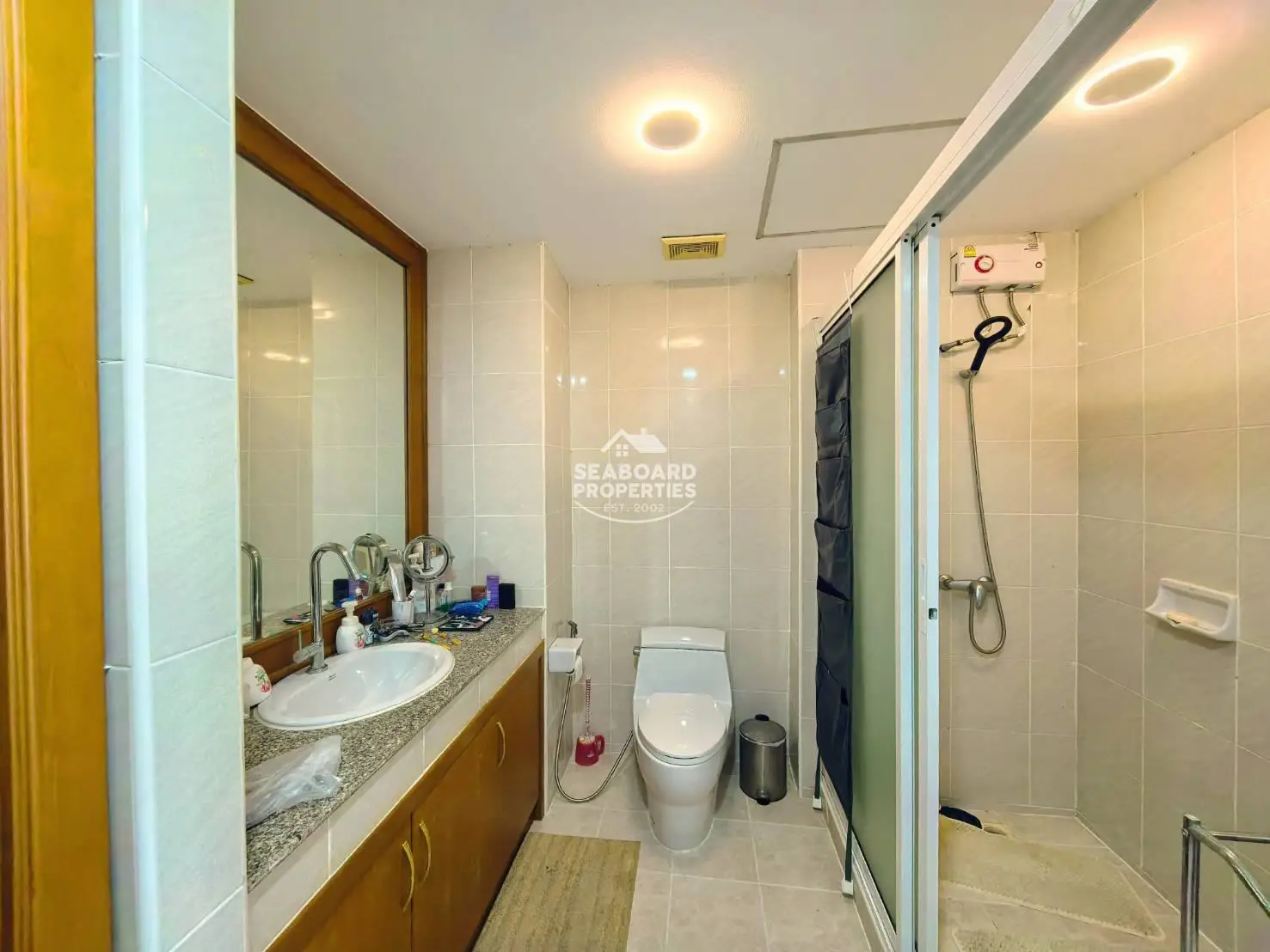 Main Bathroom Master Suite View Talay 6 Pattaya