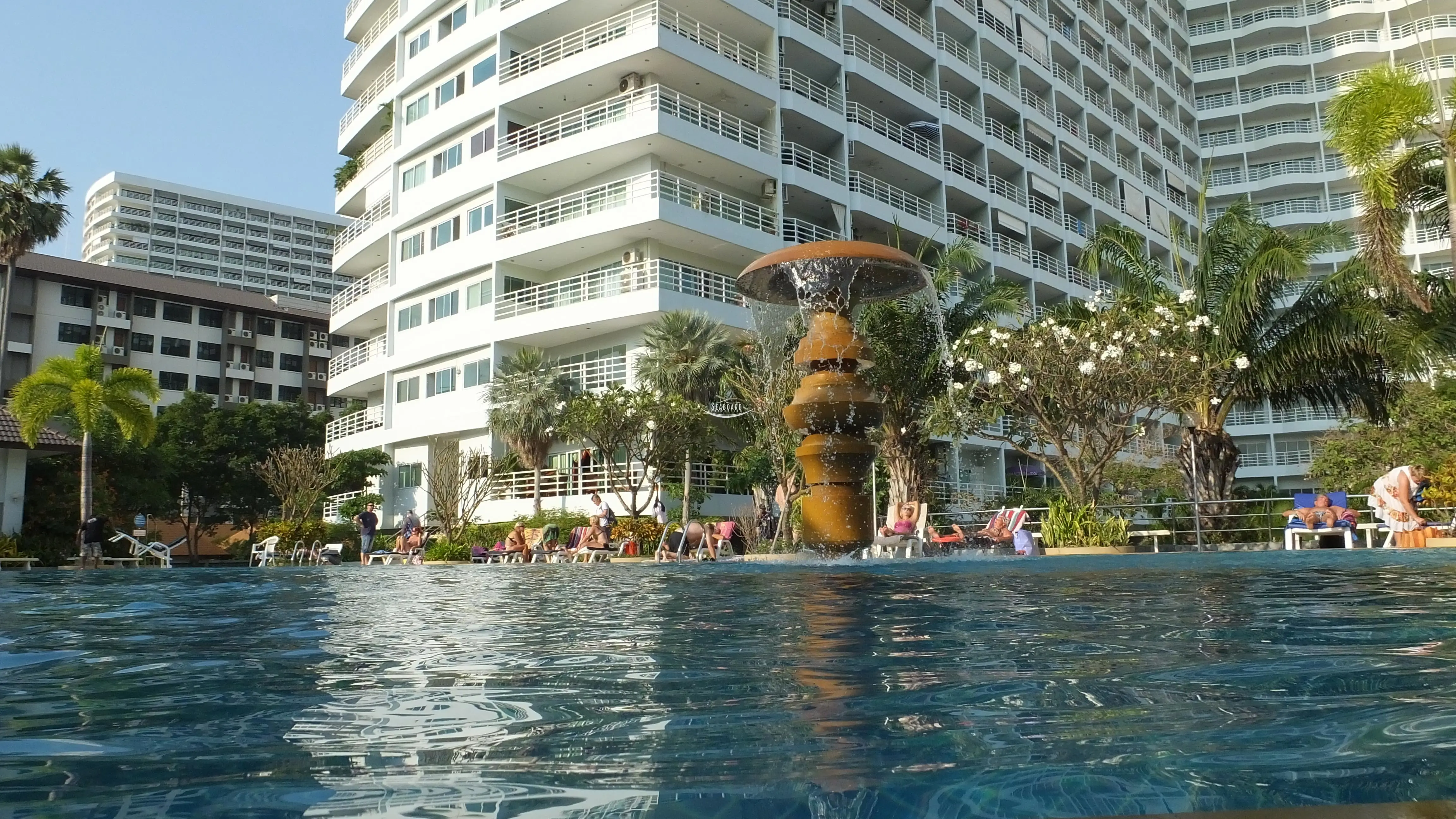 Swimming pool in View Talay Condo 7