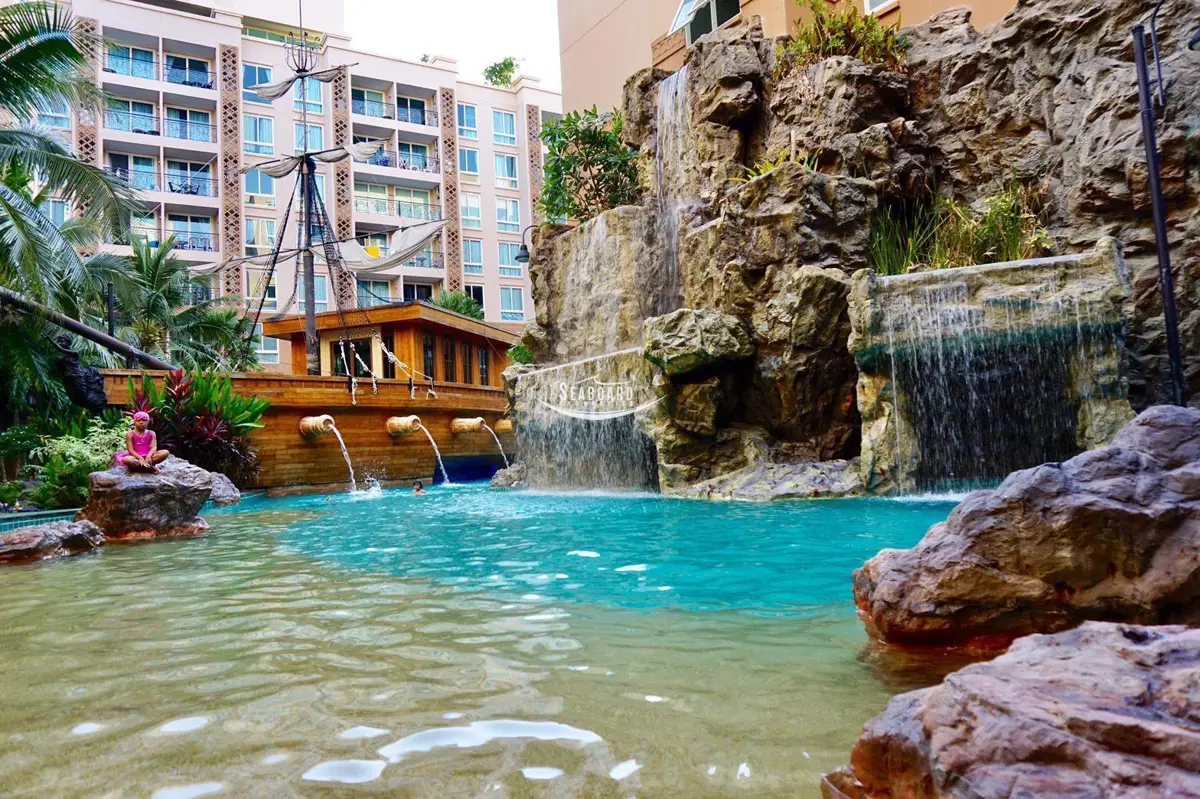 Atlantis Condo Resort Pattaya