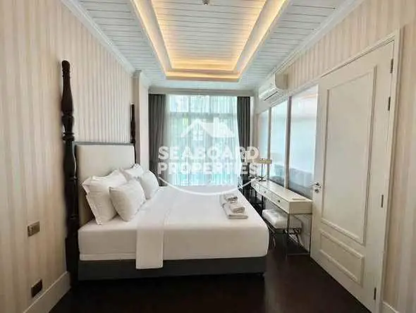 Grand Florida Beachfront Pattaya Master Bedroom | Condo for Rent