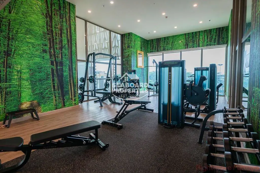 Copacabana Beach Condominium fully equipped gym