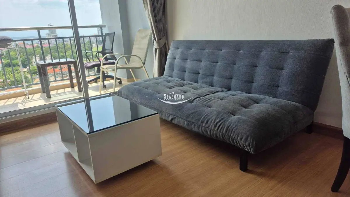 Elegant Lounge Space Perfect for Relaxation