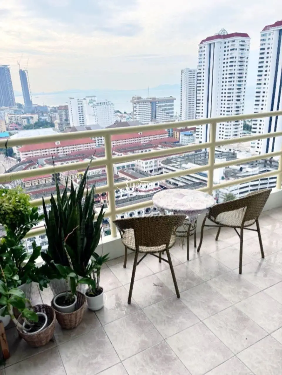 View Talay 5 D Condominium for Rent and Sale 