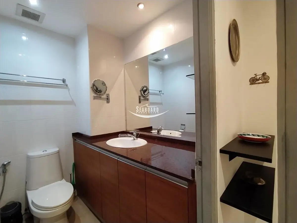 Bathroom in View Talay Condo 7