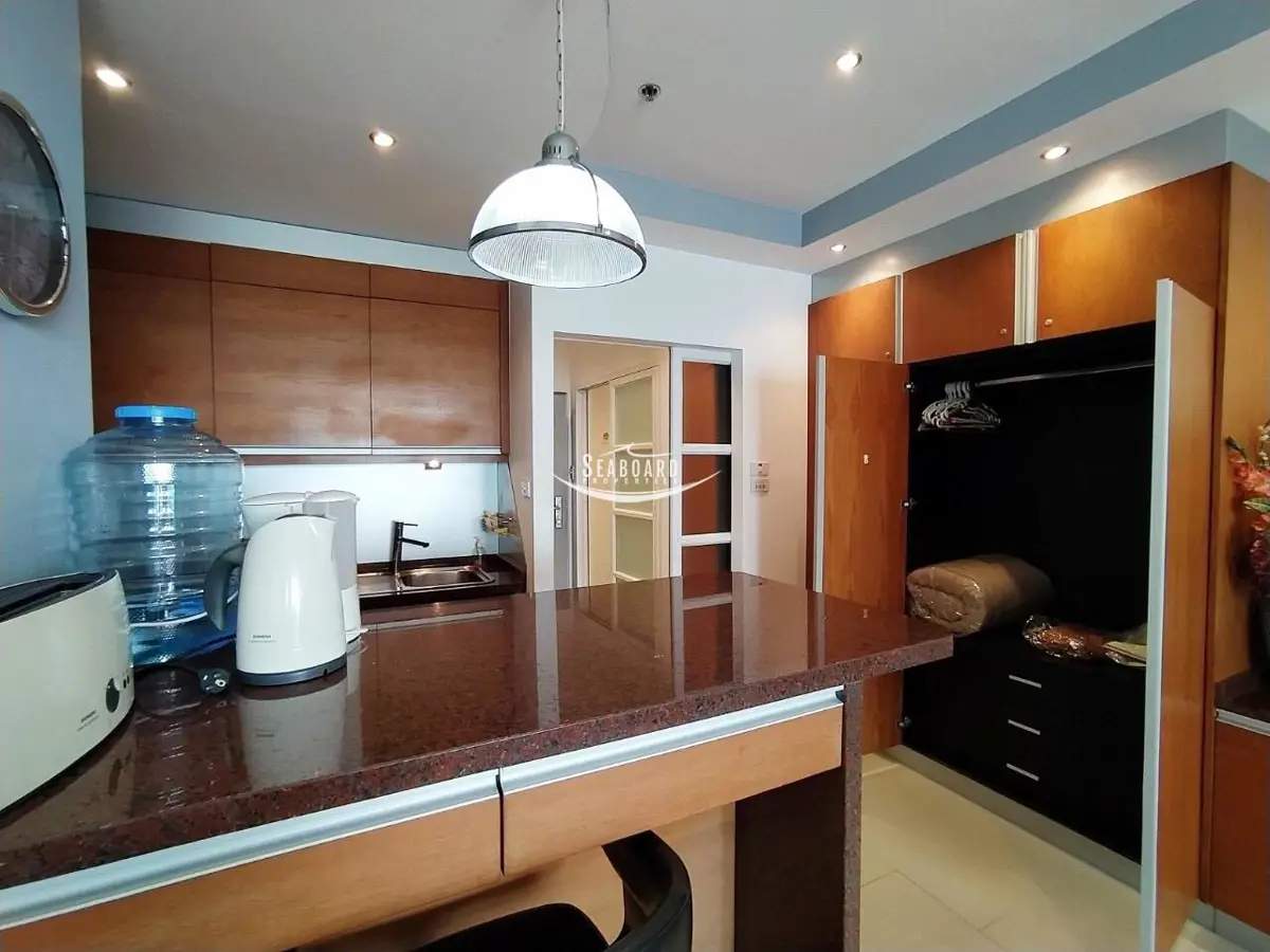 Beachside Condo Jomtien