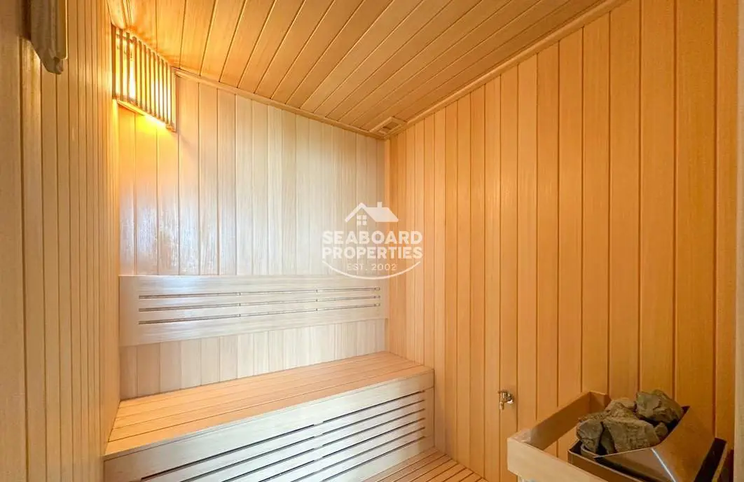 The Panora Estuaria Sauna Room