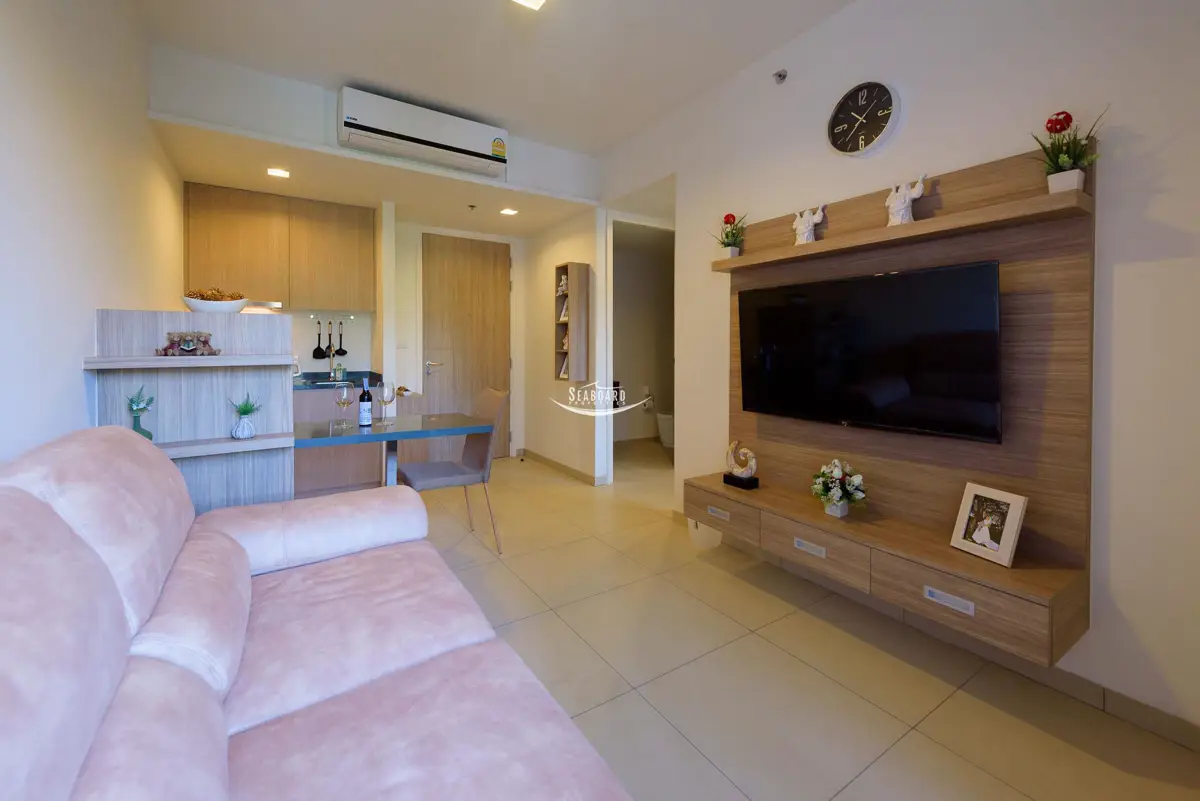 Unixx Condominium for rent at South Pattaya