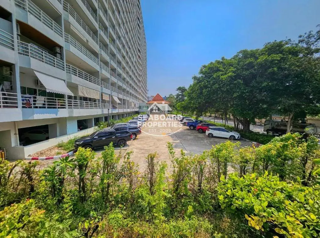 View Talay 5 Condominium Entrance and Landscaped Garden
